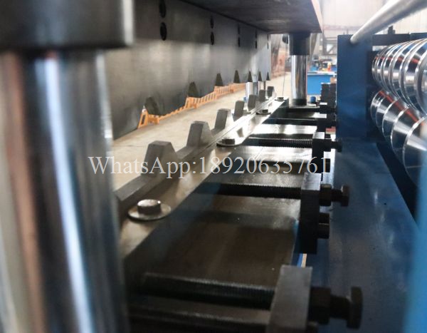 maquina para hacer lamina tarpezoidal galvanizada-3