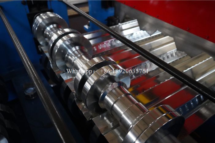 4.5'' type LS decking panel roll forming machine