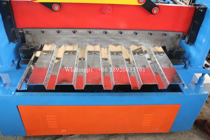 Maquina acanaladora de lamina para losacero 1.5&Prime;