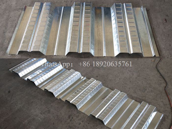 M&aacute;quinas Lamina de Steel Deck